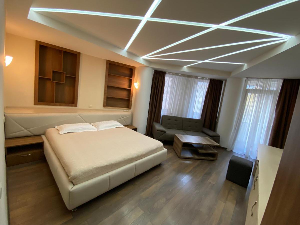 City Center Apart Hotel Tbilisi Exterior photo