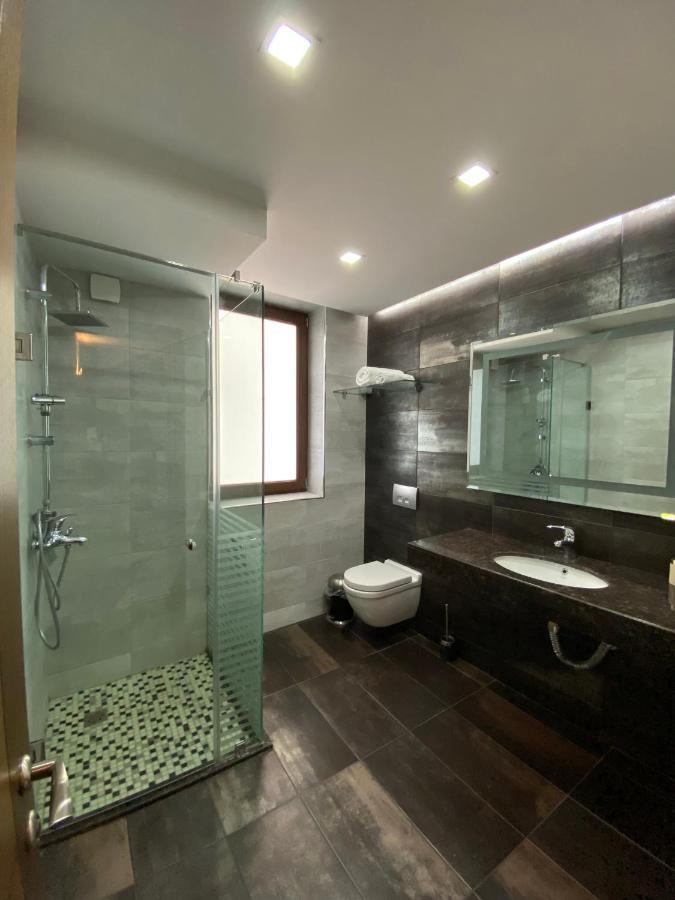 City Center Apart Hotel Tbilisi Exterior photo